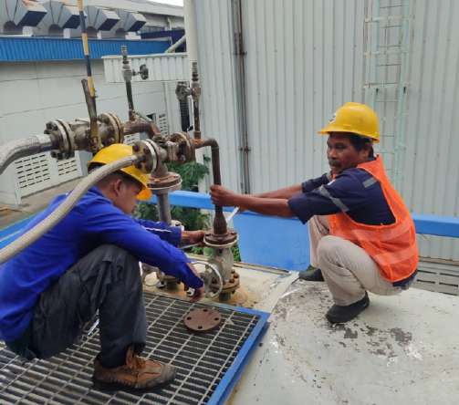 Kegiatan Pembongkaran Amoniak